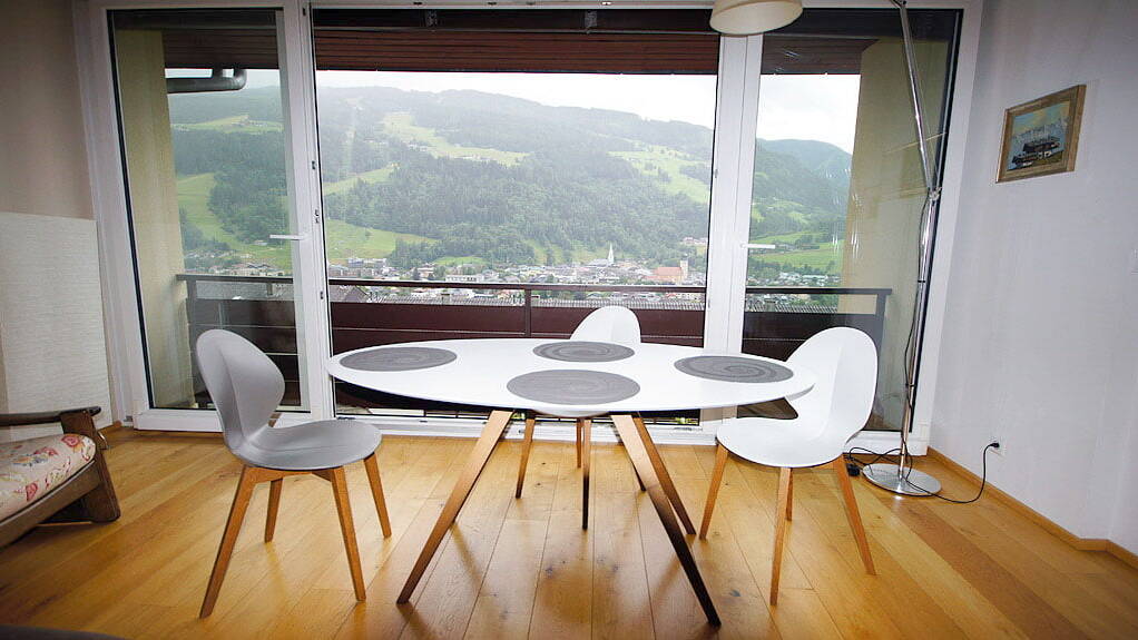 Appartement Sonnenhang in Schladming – Essbereich